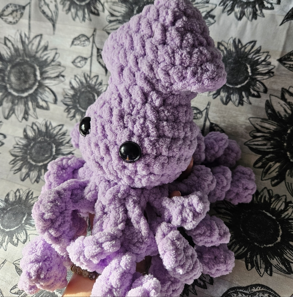 Purple Crochet Squid Amigurumi Plushie - Picture 2 of 7